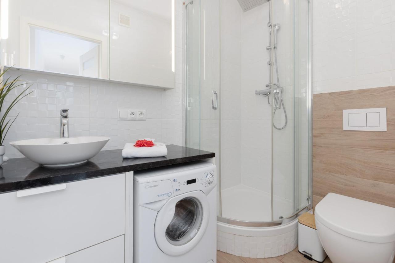 Warsaw Portofino Apartment By Noclegi Renters Esterno foto